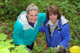 Previous Crosby Farm Park Pledge to Pull volunteers